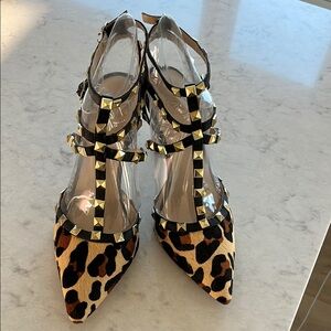 BCBGeneration Cheetah Print (tan,cream,blk) wStrappy Design and 4” High Stiletto